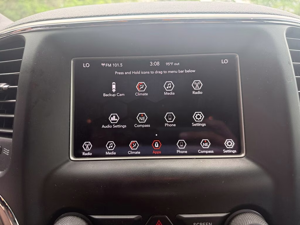 2018 Velvet Red Pearlcoat Jeep Grand Cherokee Laredo E 4X4 SUV