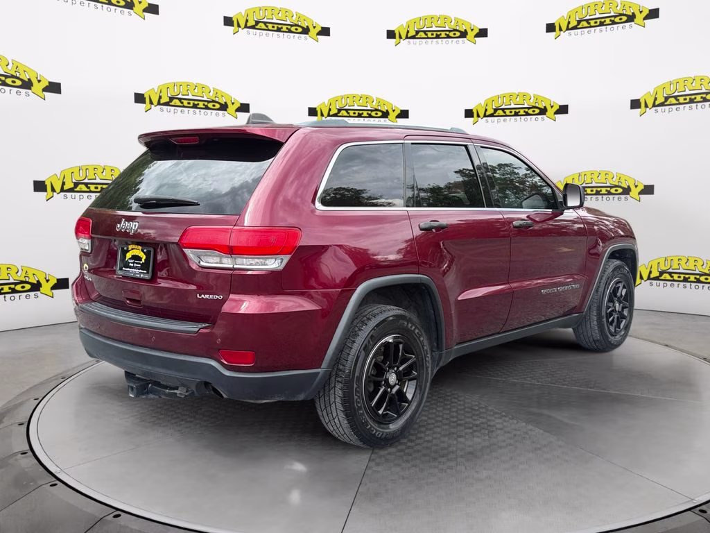 2018 Velvet Red Pearlcoat Jeep Grand Cherokee Laredo E 4X4 SUV