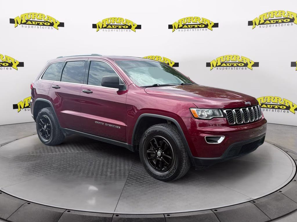 2018 Velvet Red Pearlcoat Jeep Grand Cherokee Laredo E 4X4 SUV