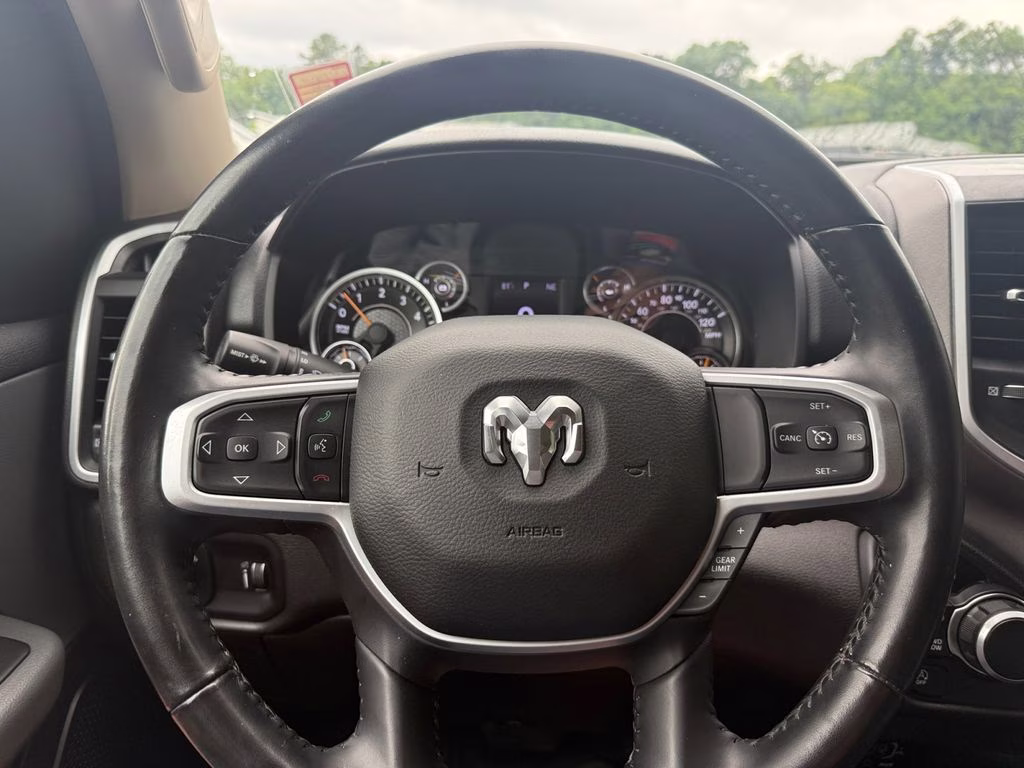 2020 Bright White Clearcoat Ram 1500 Big Horn/Lone Star 4X4 Truck