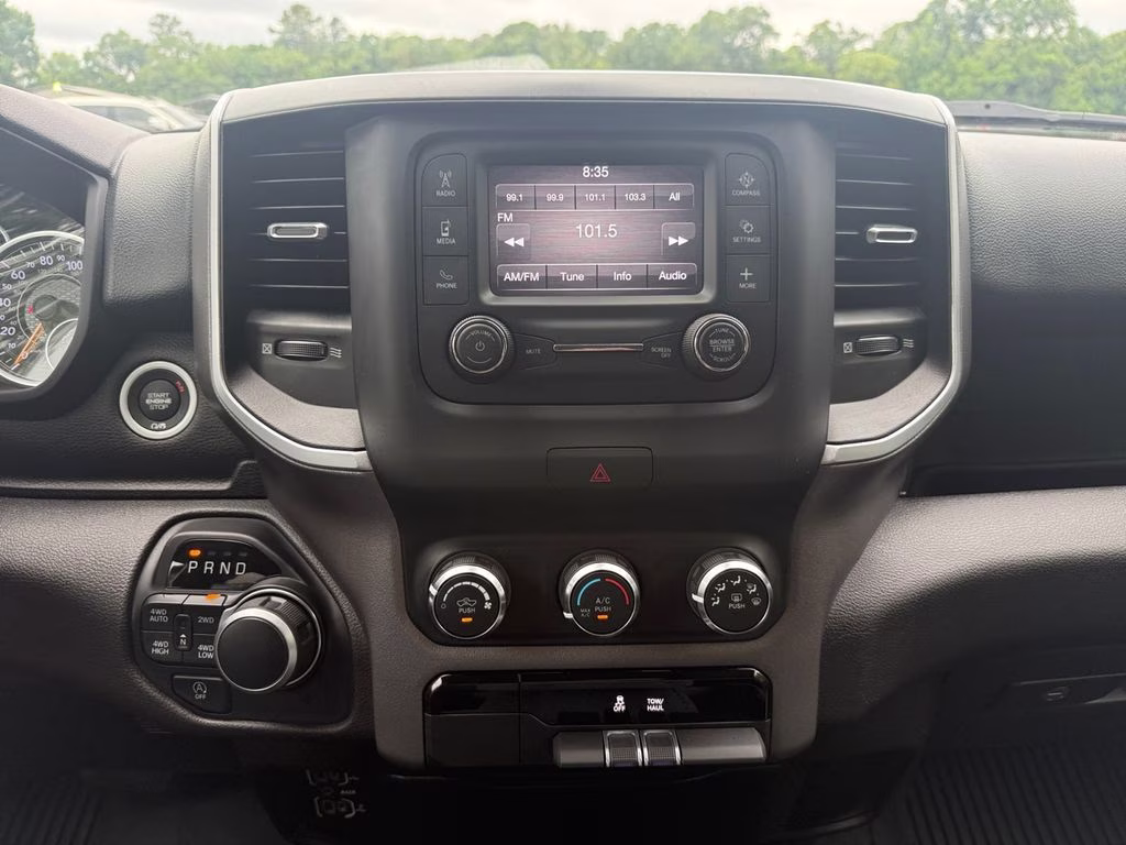 2020 Bright White Clearcoat Ram 1500 Big Horn/Lone Star 4X4 Truck