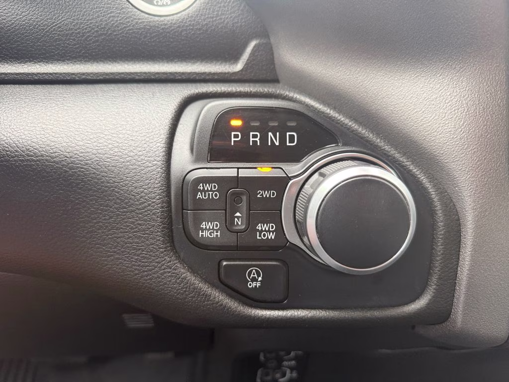 2020 Bright White Clearcoat Ram 1500 Big Horn/Lone Star 4X4 Truck