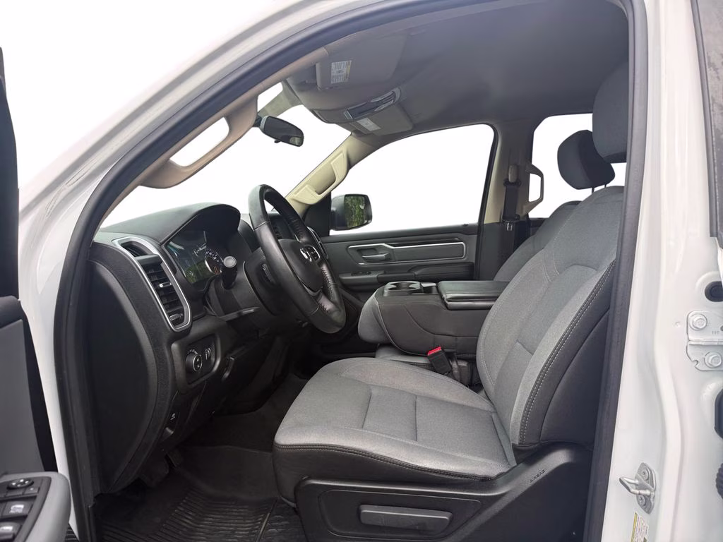 2020 Bright White Clearcoat Ram 1500 Big Horn/Lone Star 4X4 Truck