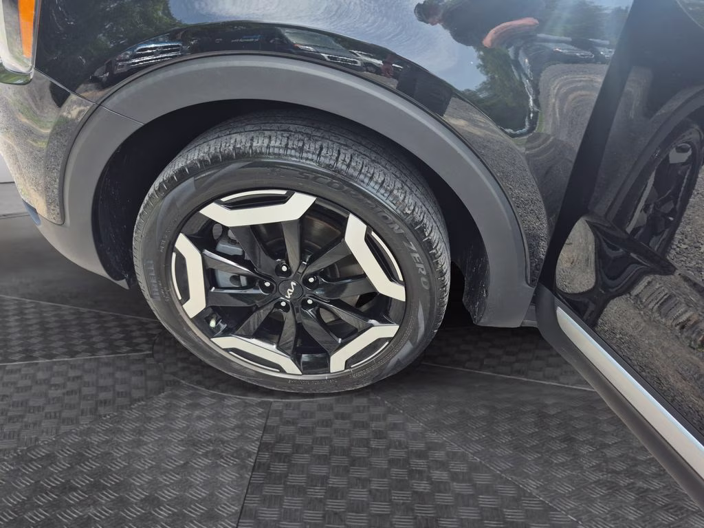 2024 Ebony Black Kia Telluride EX FWD SUV