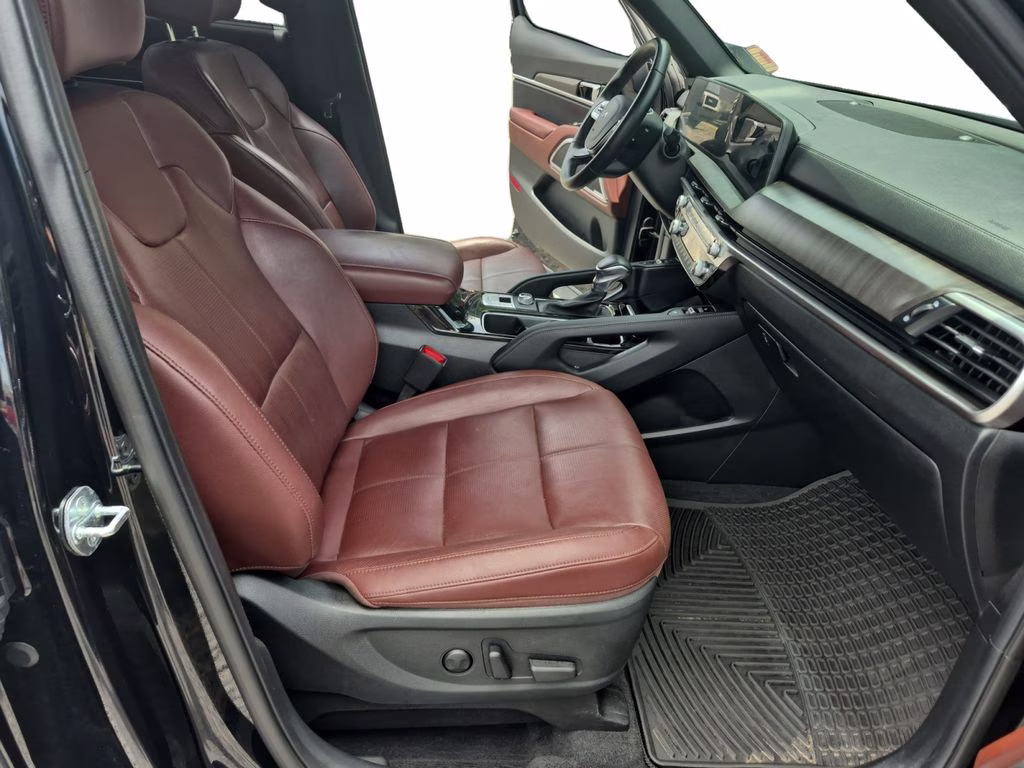 2024 Ebony Black Kia Telluride EX FWD SUV