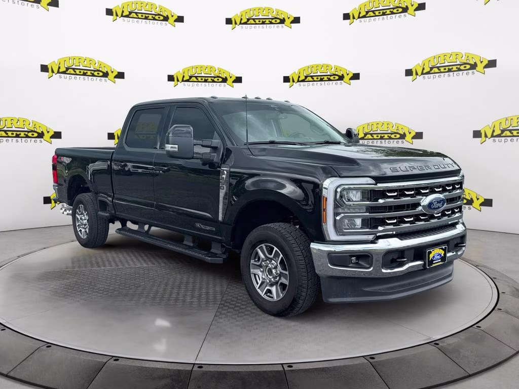 2026 Black Metallic Ford Super Duty F-250 SRW Lariat 4X4 Truck