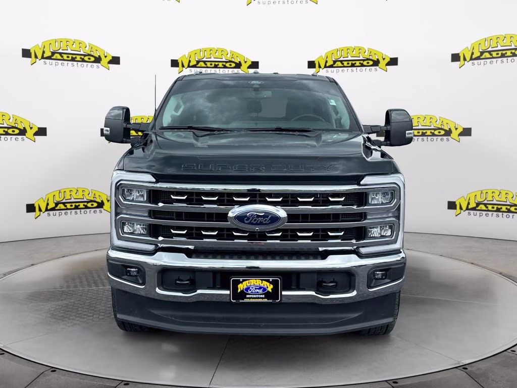 2026 Black Metallic Ford Super Duty F-250 SRW Lariat 4X4 Truck