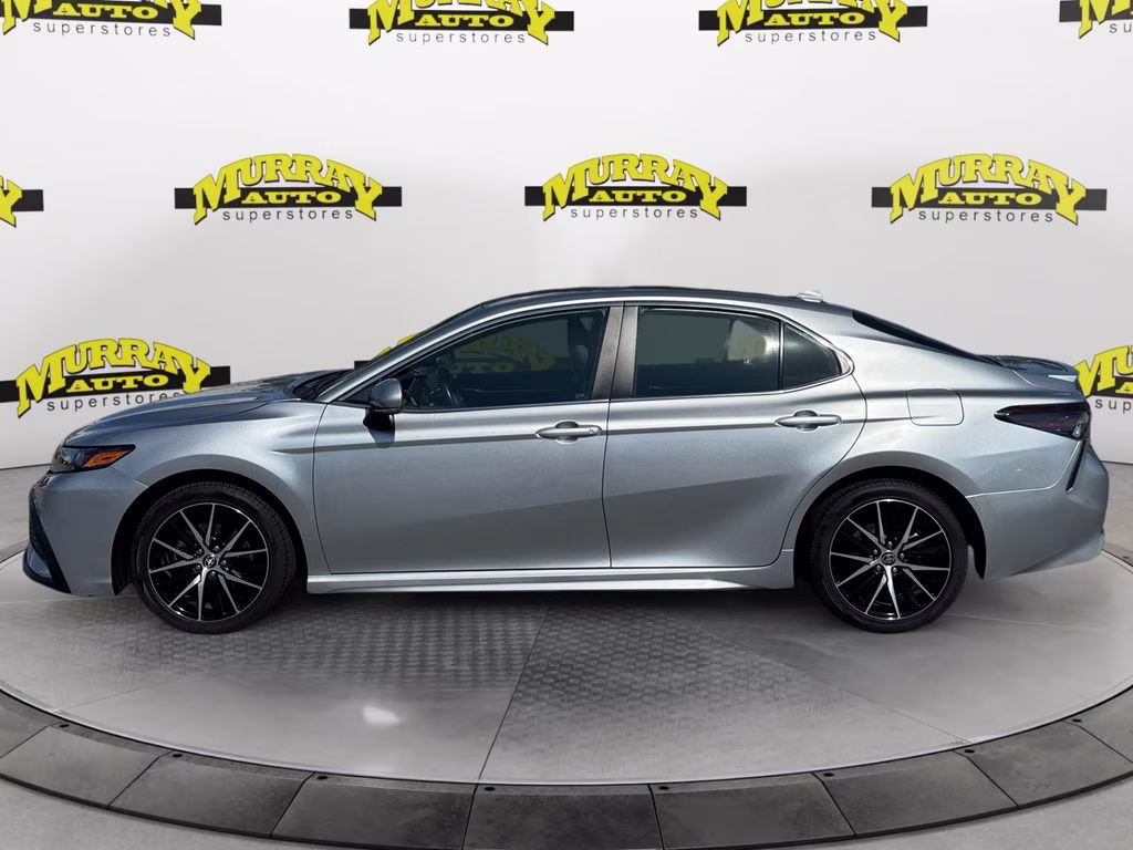 2024 Celestial Silver Metallic Toyota Camry SE FWD Sedan