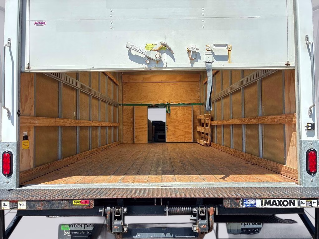 2024 Oxford White Ford E-350SD Base RWD Truck