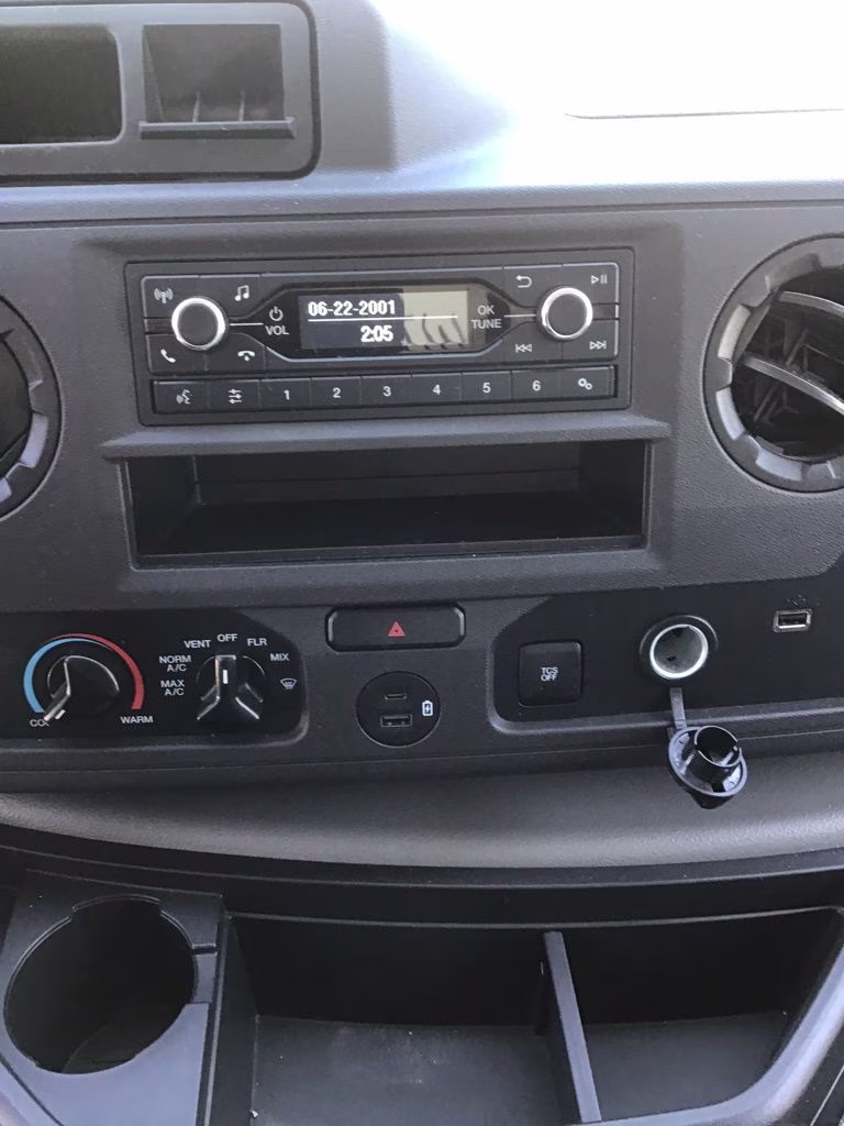 2024 Oxford White Ford E-350SD Base RWD Truck