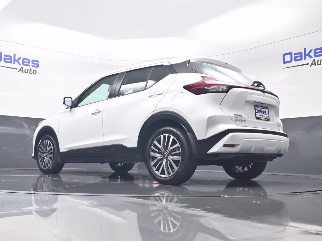 2023 Fresh Powder Nissan Kicks SV FWD SUV