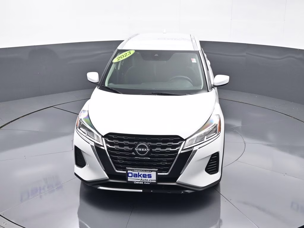 2023 Fresh Powder Nissan Kicks SV FWD SUV
