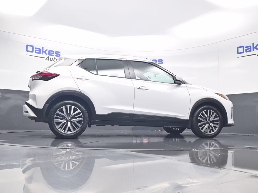 2023 Fresh Powder Nissan Kicks SV FWD SUV