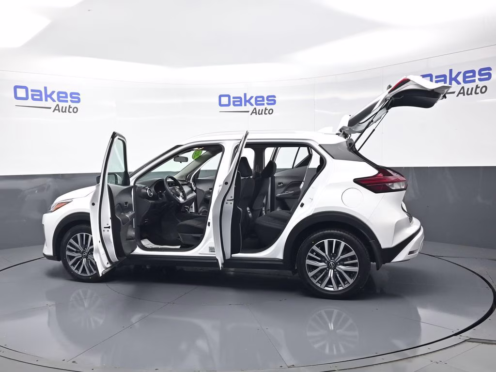 2023 Fresh Powder Nissan Kicks SV FWD SUV