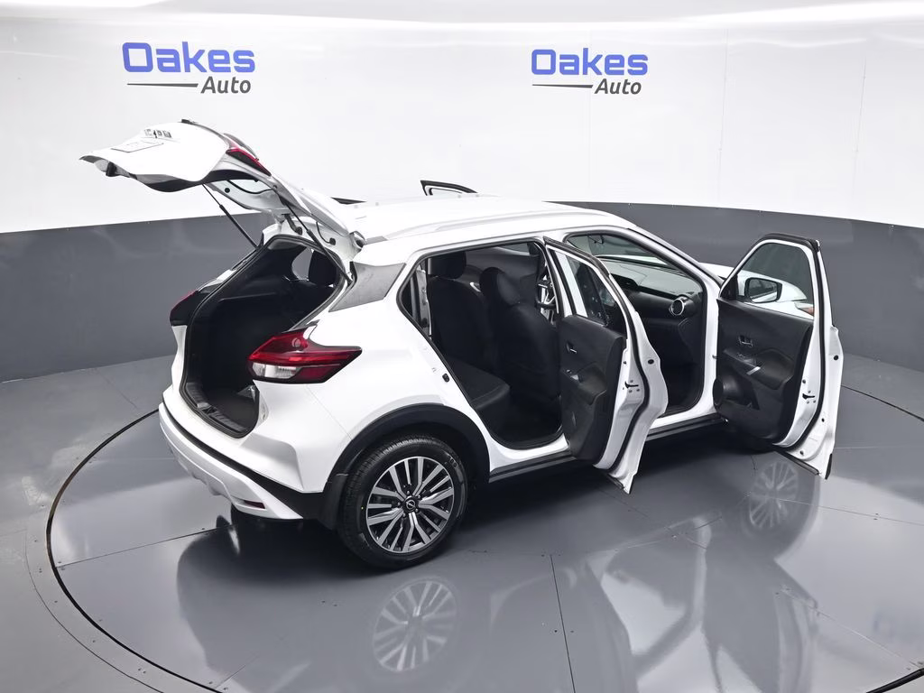 2023 Fresh Powder Nissan Kicks SV FWD SUV