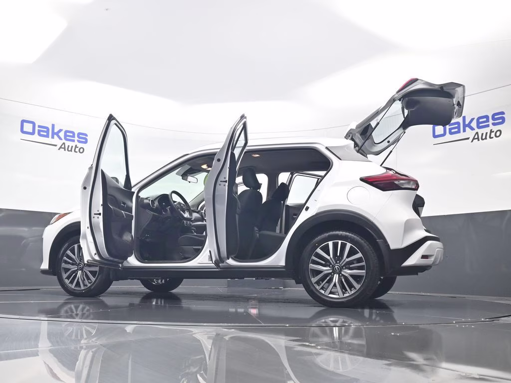 2023 Fresh Powder Nissan Kicks SV FWD SUV