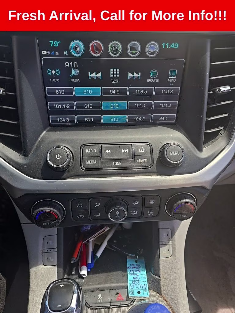 2019 Summit White GMC Acadia SLT-1 AWD SUV