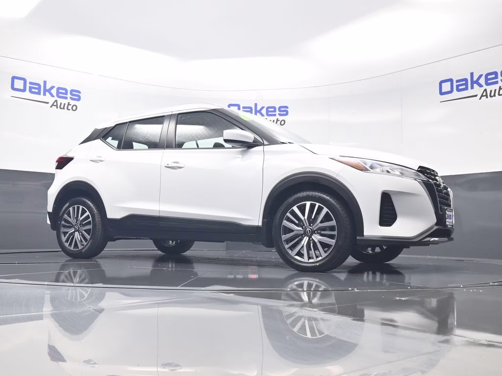2023 Fresh Powder Nissan Kicks SV FWD SUV