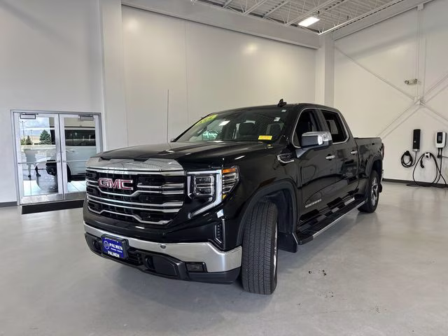 2023 Onyx Black GMC Sierra 1500 SLT 4X4 Truck