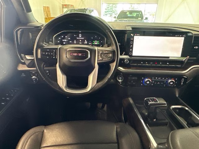 2023 Onyx Black GMC Sierra 1500 SLT 4X4 Truck