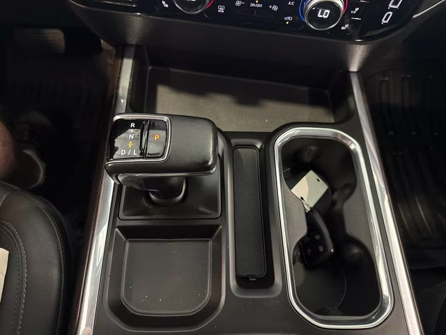 2023 Onyx Black GMC Sierra 1500 SLT 4X4 Truck