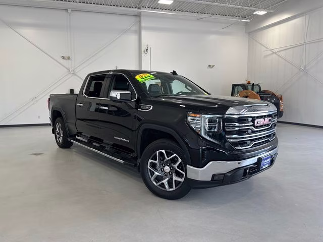 2023 Onyx Black GMC Sierra 1500 SLT 4X4 Truck