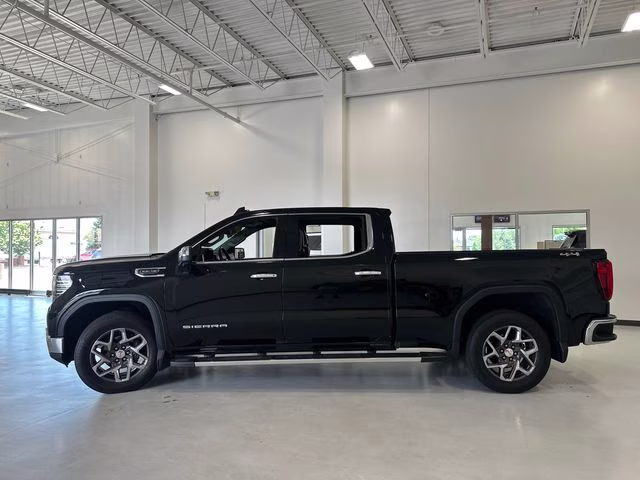2023 Onyx Black GMC Sierra 1500 SLT 4X4 Truck