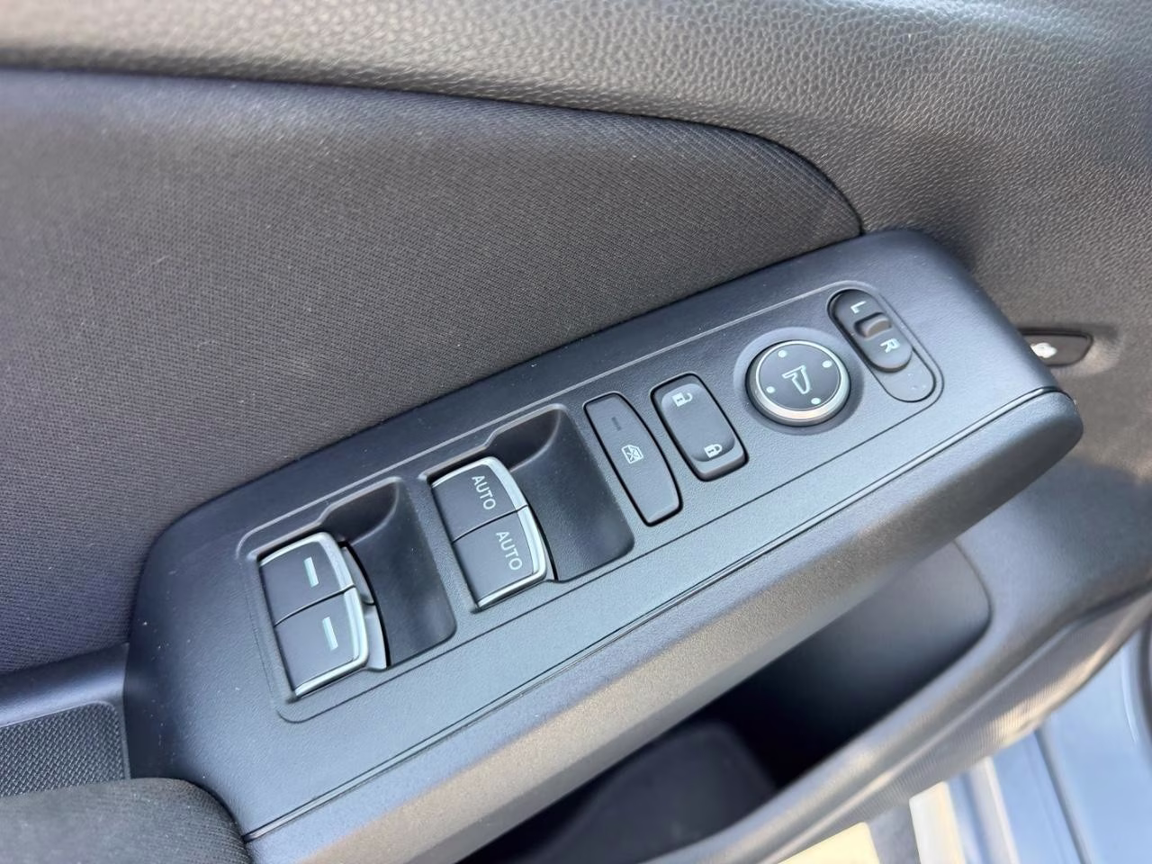 2024 Sonic Gray Pearl Honda Civic Sedan Sport FWD Sedan