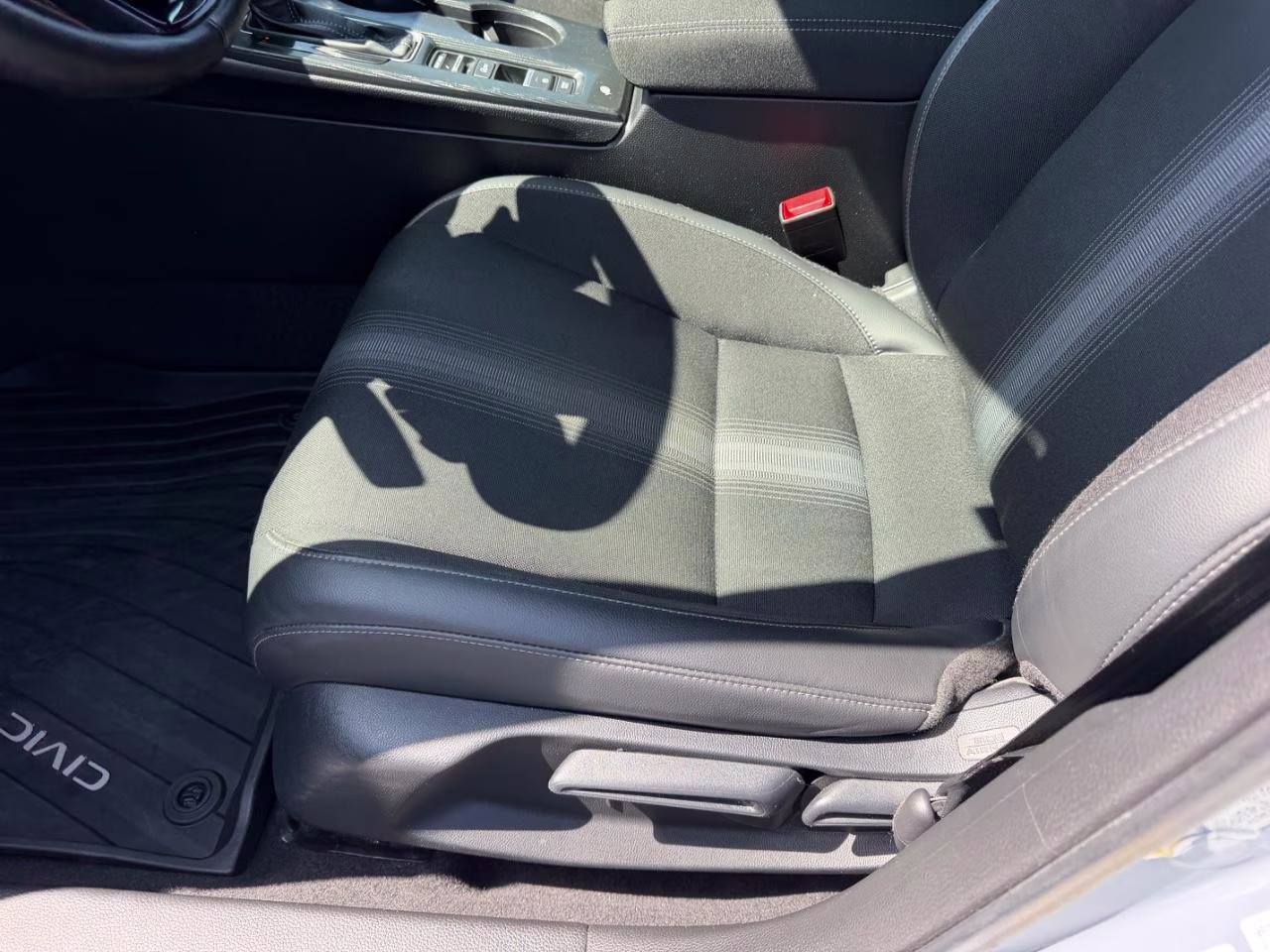 2024 Sonic Gray Pearl Honda Civic Sedan Sport FWD Sedan