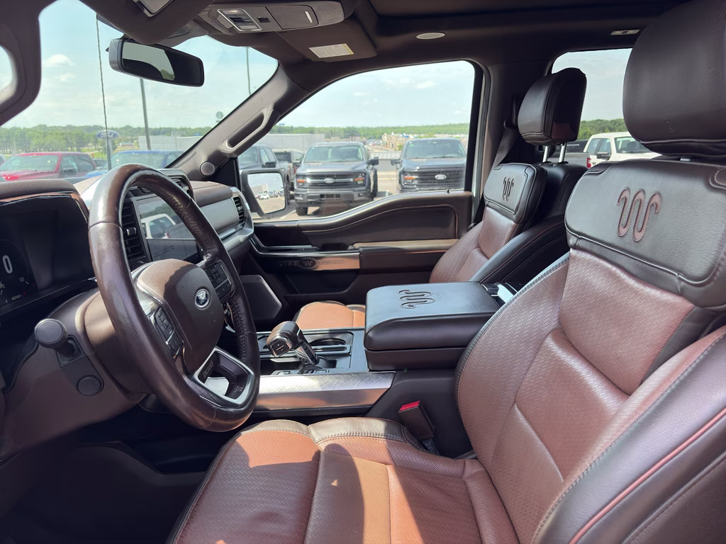 2022 Star White Metallic Tri-Coat Ford F-150 King Ranch 4X4 Truck