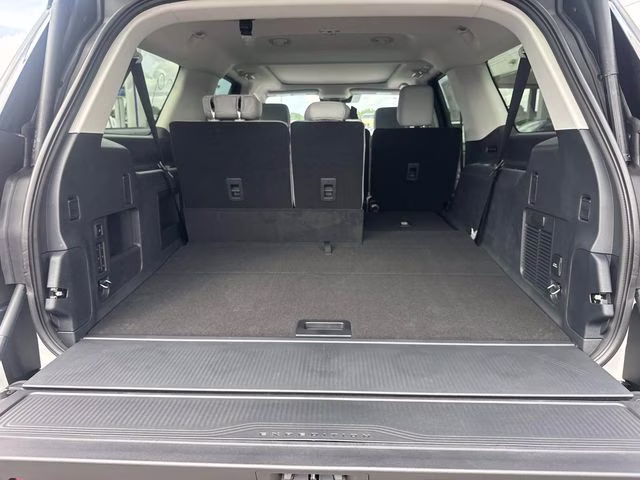 2026 White Metallic Ford Expedition Max Active RWD SUV