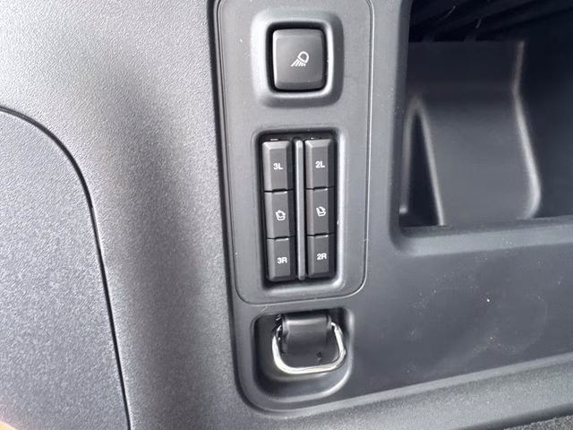 2026 White Metallic Ford Expedition Max Active RWD SUV