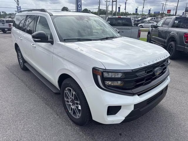 2026 White Metallic Ford Expedition Max Active RWD SUV