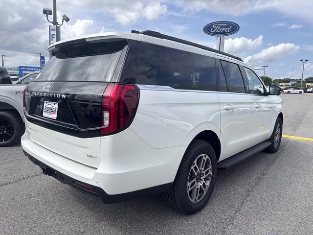 2026 White Metallic Ford Expedition Max Active RWD SUV