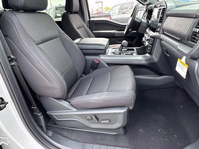 2026 Avalanche Ford F-150 XLT 4X4 Truck
