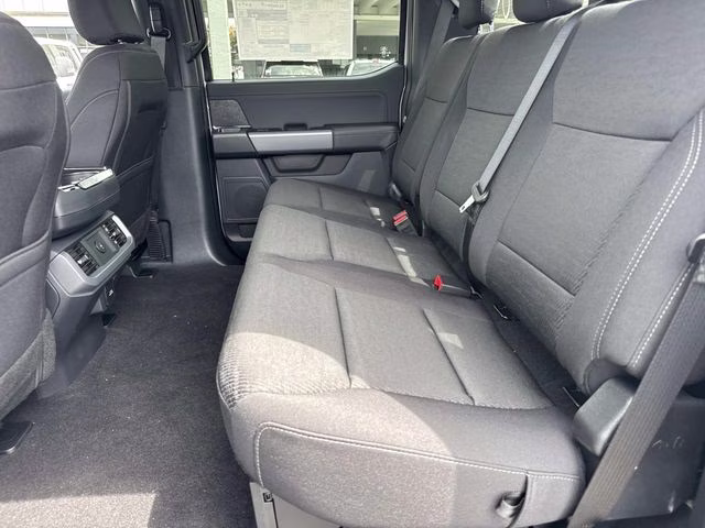 2026 Avalanche Ford F-150 XLT 4X4 Truck