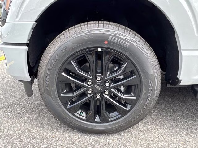 2026 Avalanche Ford F-150 XLT 4X4 Truck