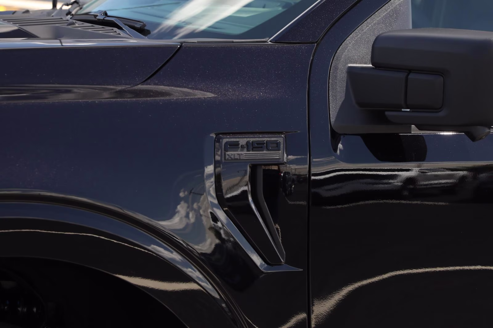 2026 Agate Black Metallic Ford F-150 XLT 4X4 Truck