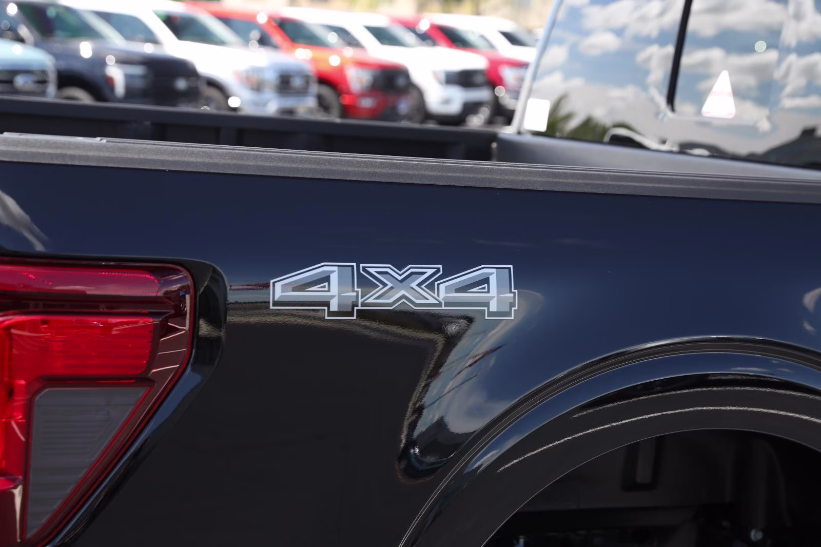 2026 Agate Black Metallic Ford F-150 XLT 4X4 Truck