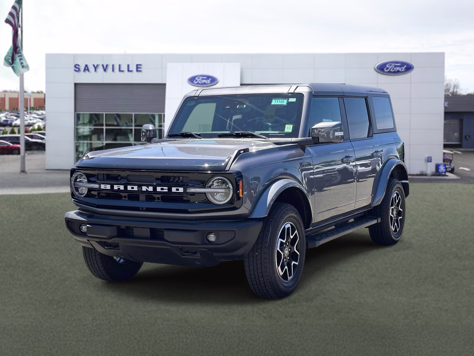 2023 Carbonized Gray Metallic Ford Bronco Outer Banks 4 Door Advanced 4x4 4X4 SUV