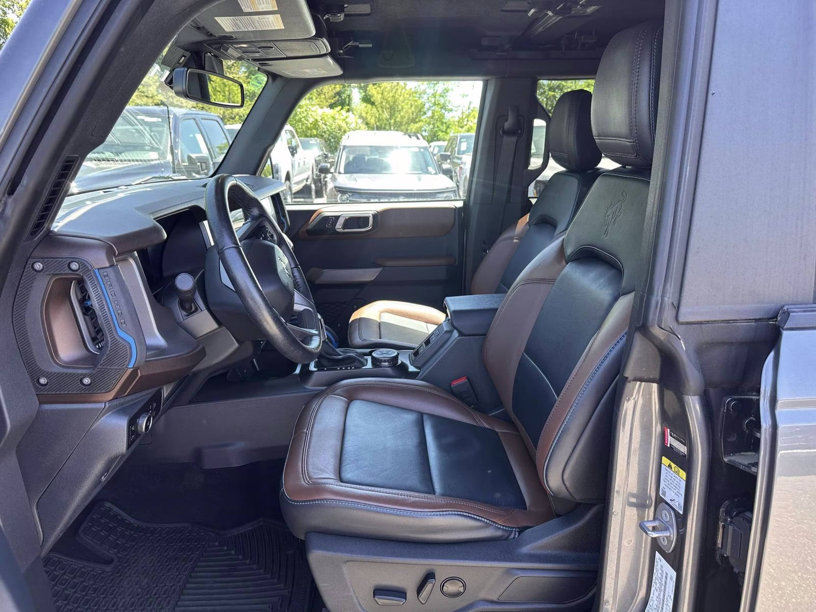 2023 Carbonized Gray Metallic Ford Bronco Outer Banks 4 Door Advanced 4x4 4X4 SUV