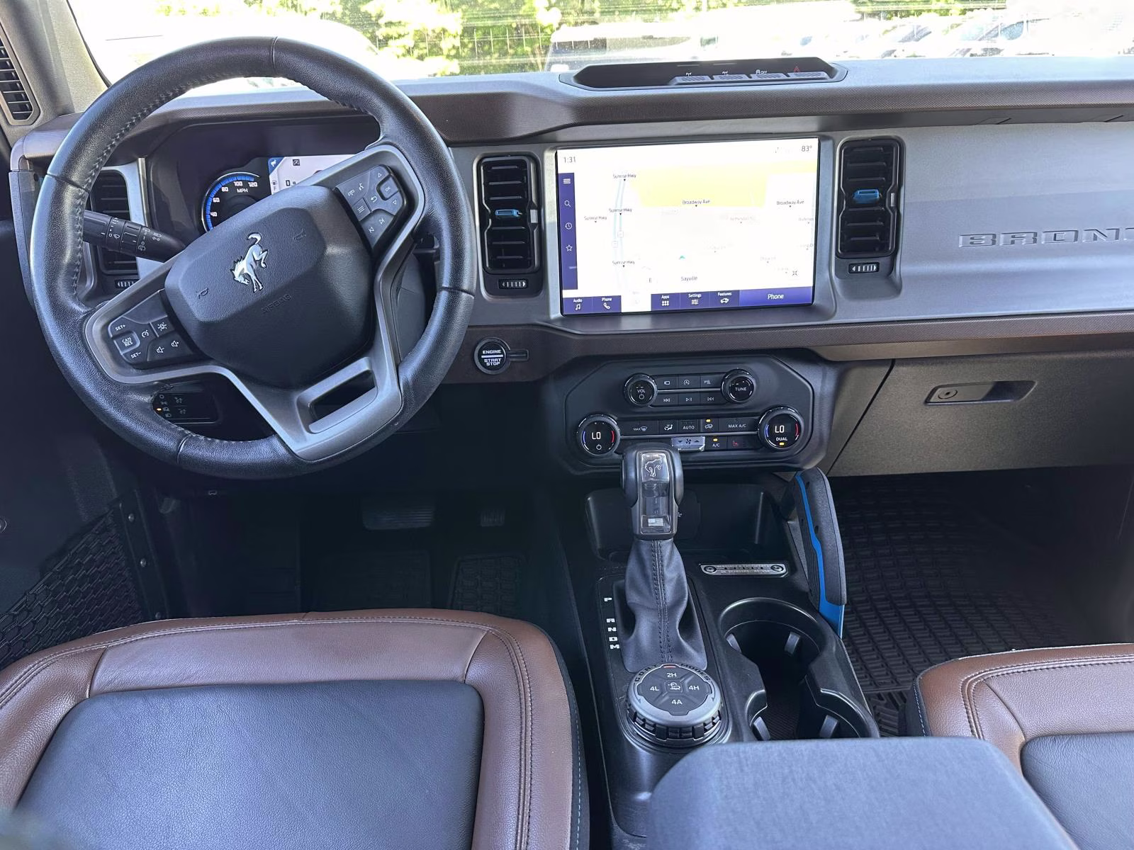 2023 Carbonized Gray Metallic Ford Bronco Outer Banks 4 Door Advanced 4x4 4X4 SUV
