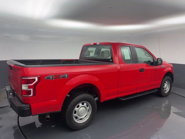 2019 Race Red Ford F-150 XL 4X4 Truck