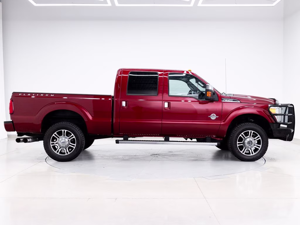 2016 Ruby Red Metallic Ford Super Duty F-350 SRW Platinum 4X4 Truck