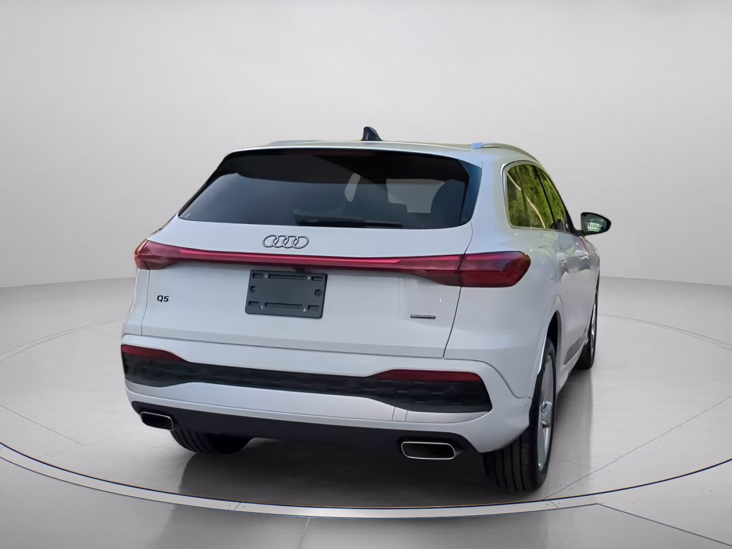 2025 Glacier White Metallic Audi Q5 Premium Plus AWD SUV