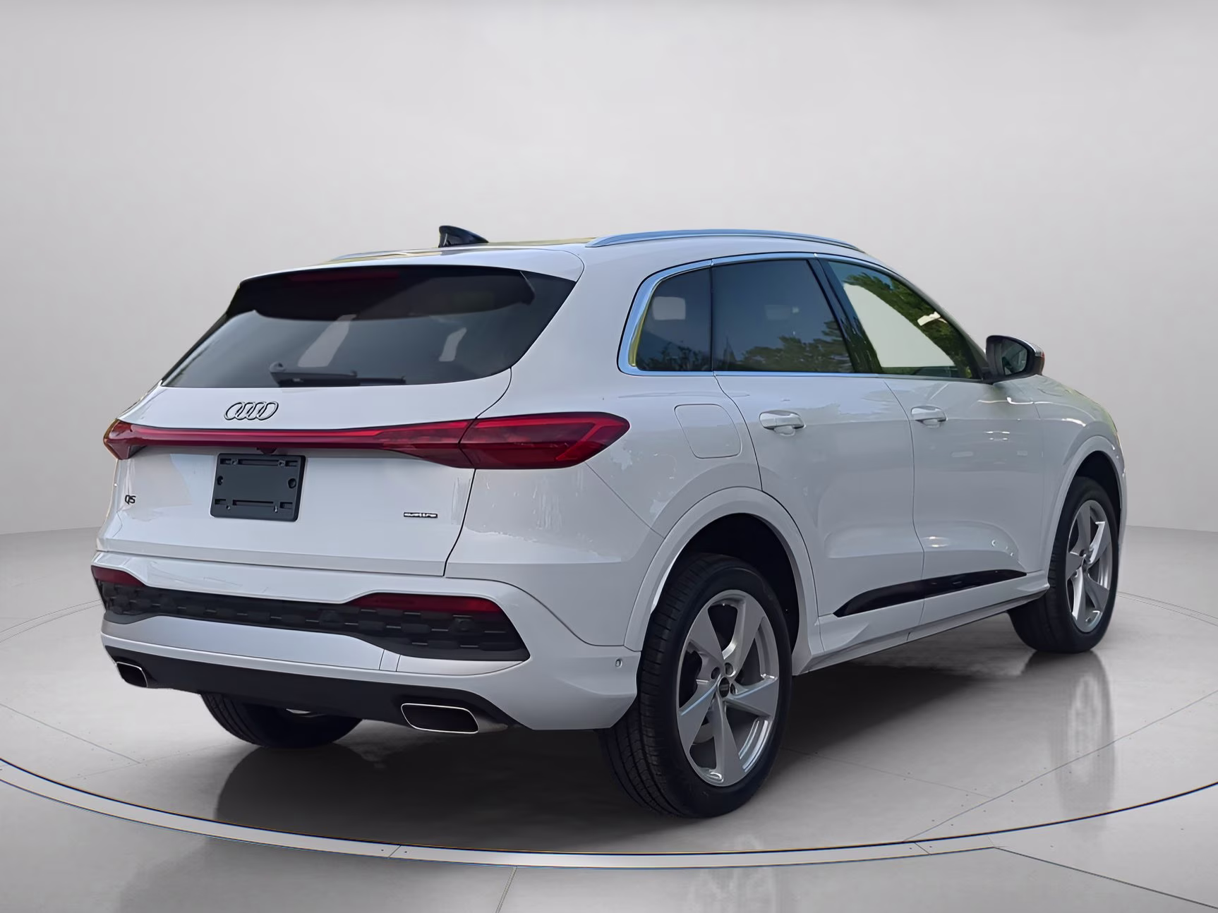 2025 Glacier White Metallic Audi Q5 Premium Plus AWD SUV
