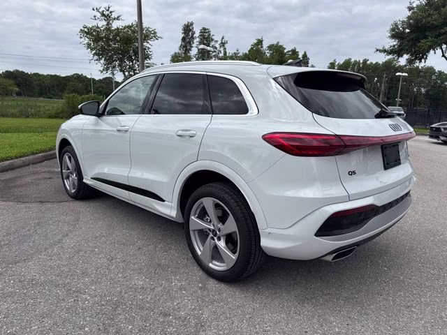 2025 Glacier White Metallic Audi Q5 Premium Plus AWD SUV
