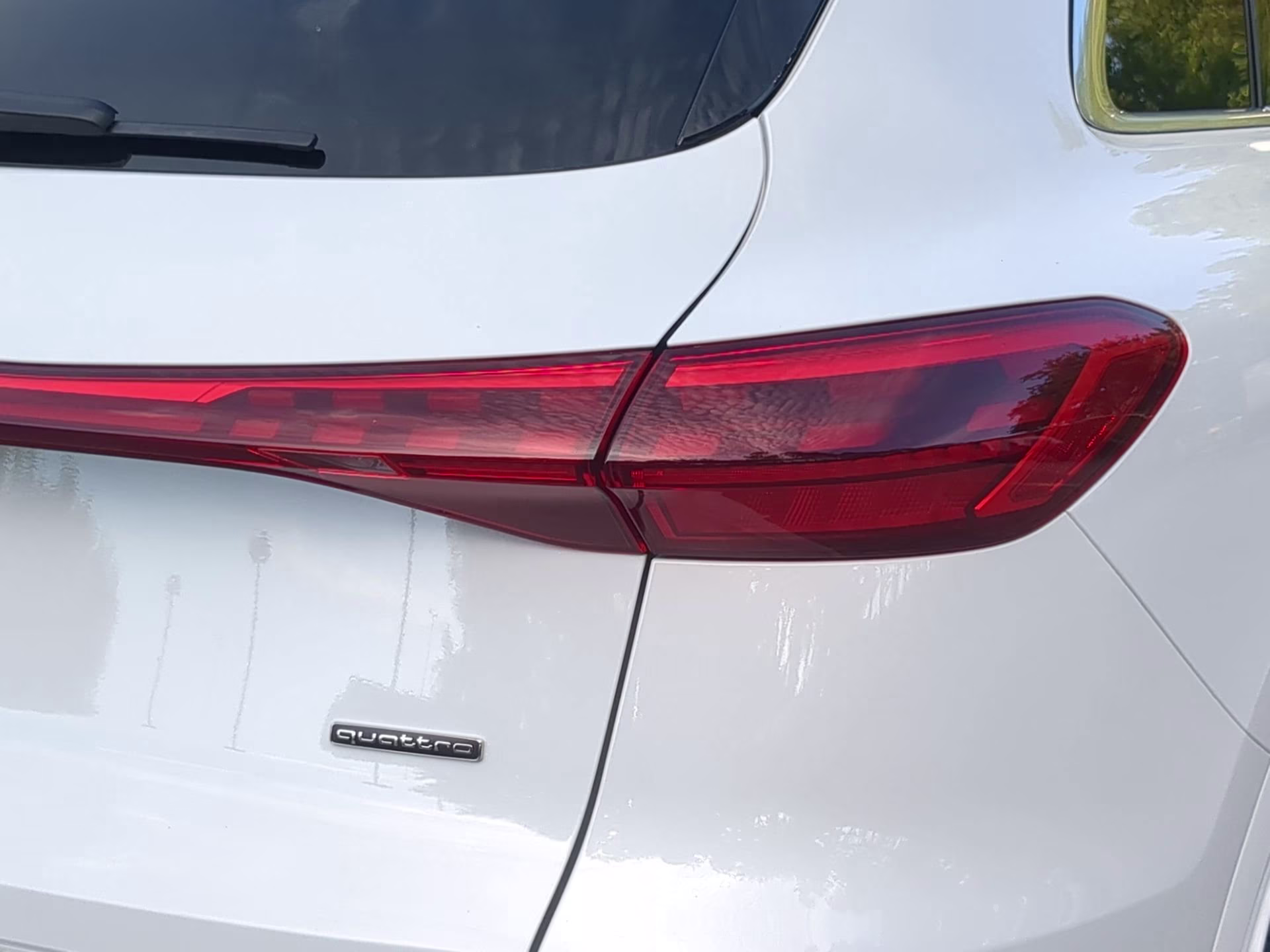 2025 Glacier White Metallic Audi Q5 Premium Plus AWD SUV