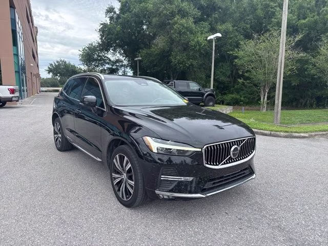 2022 Onyx Black Metallic Volvo XC60 Inscription FWD SUV