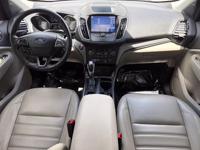2019 White Platinum Clearcoat Metallic Ford Escape SEL FWD SUV